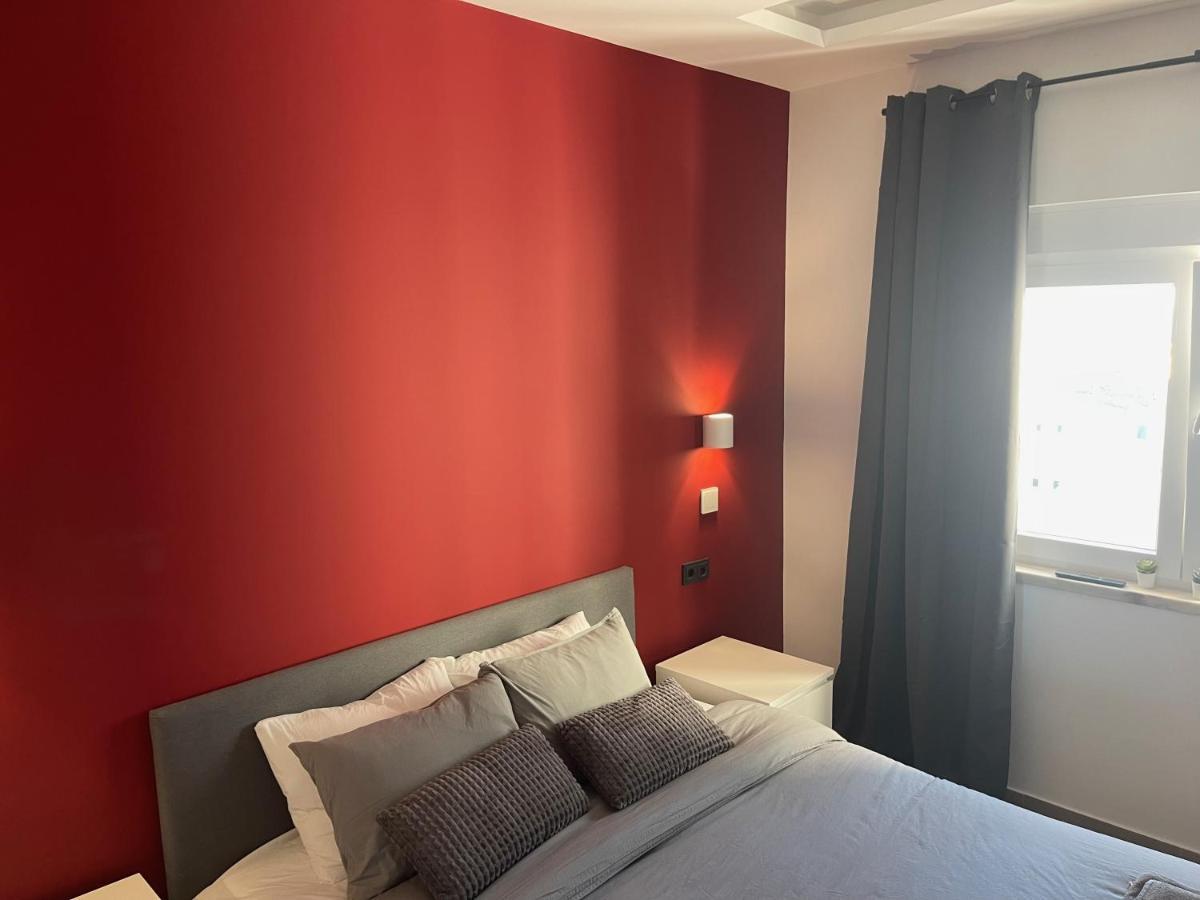 Apartment With A City And Ocean View Lagos Eksteriør bilde