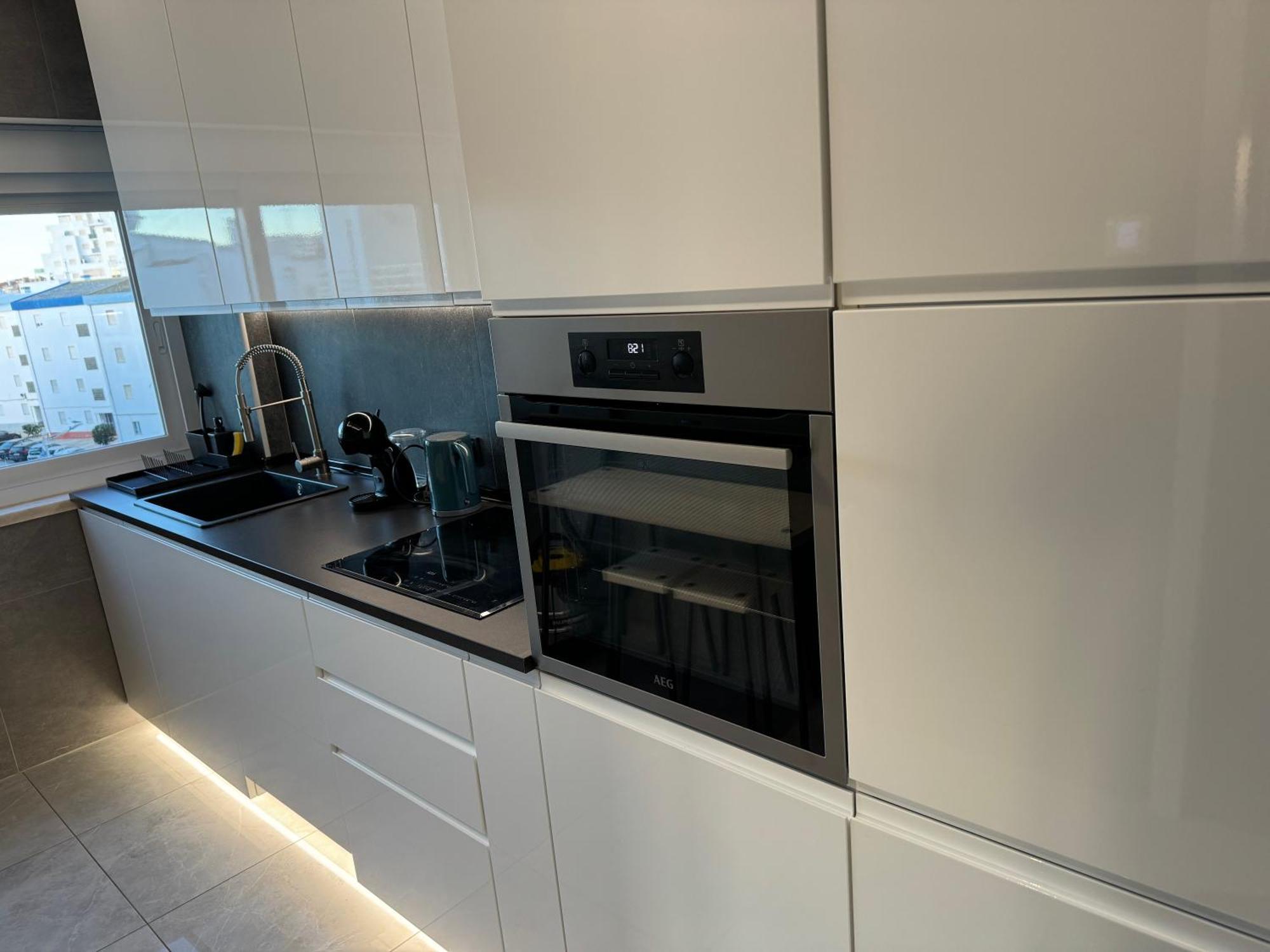 Apartment With A City And Ocean View Lagos Eksteriør bilde